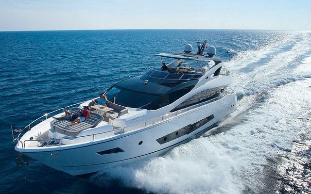 Sunseeker 86 Yacht