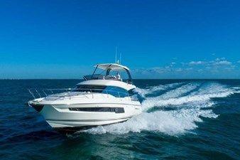 2024 Prestige 460 Flybridge