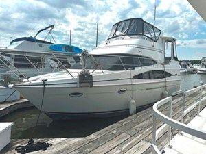 2004 Carver 366 Motor Yacht