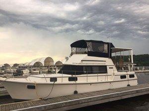 1985 Carver 3607 Aft Cabin MotorYacht