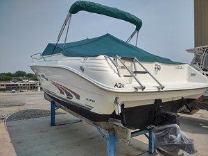 1997 Sea Ray 240 Signature