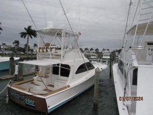 2003 Luhrs 44 Convertible