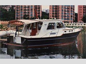 2007 Halvorsen Gourmet Cruiser 32