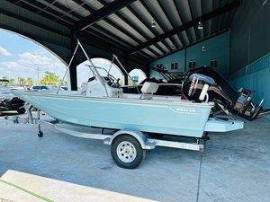 2024 Boston Whaler 170 Montauk