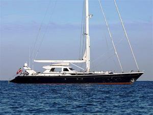 Center Cockpit Sail Yacht