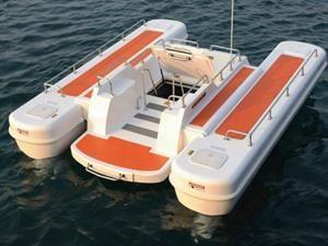 Submarine yacht