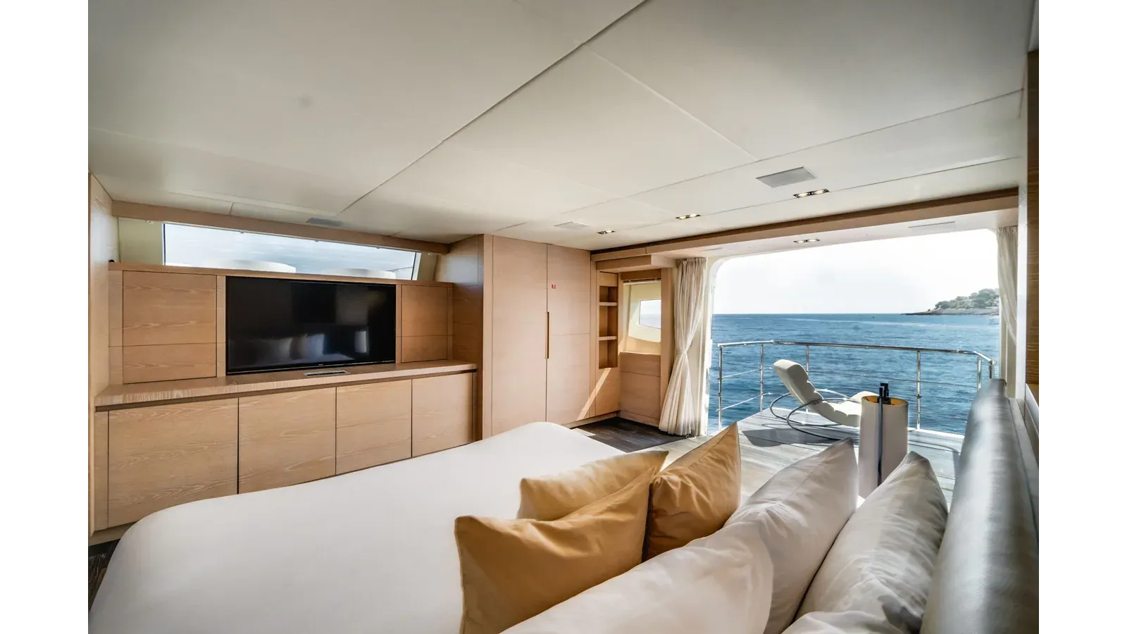FAST & FURIOUS - AB Yachts price