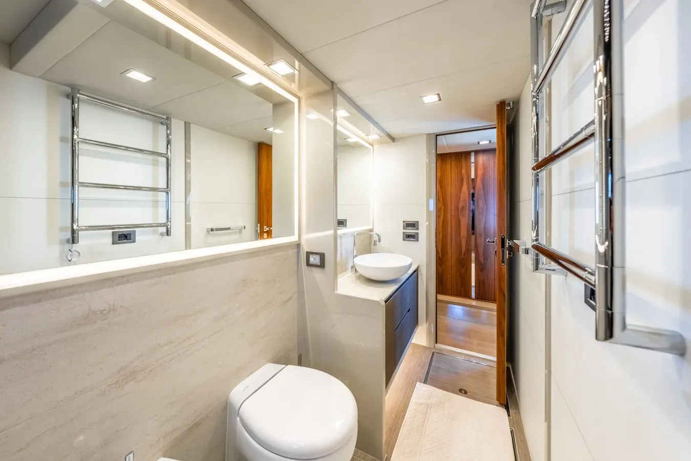 best yacht sales deals PIRVELI