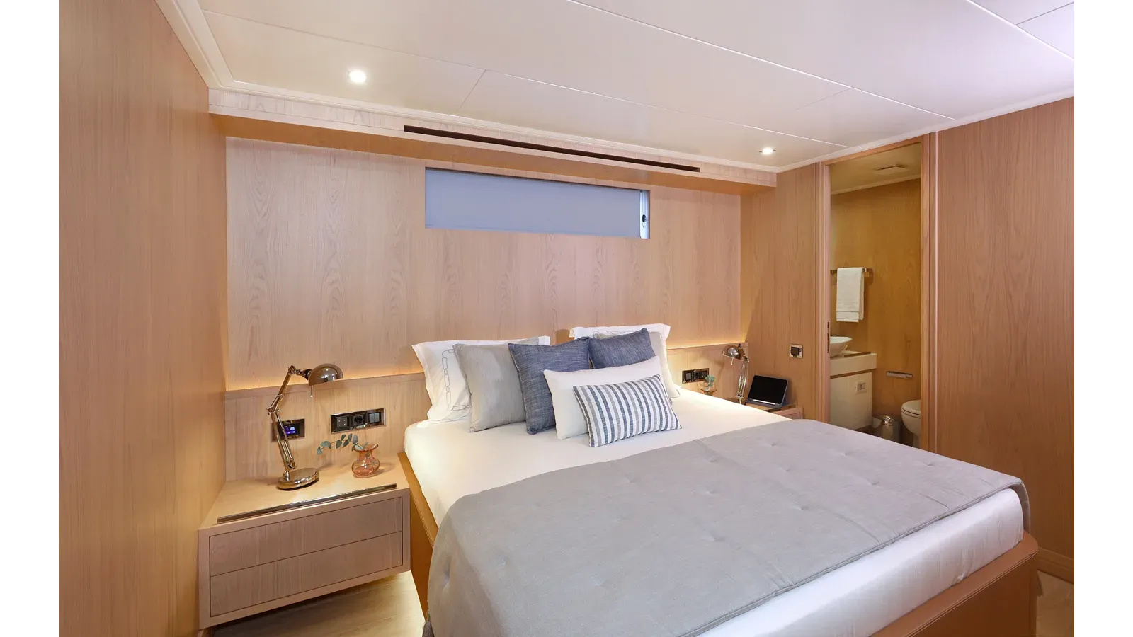 TORTURA - AEGEAN YACHT price