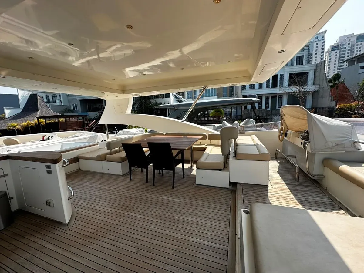 Buy a yacht GALLEN 2010