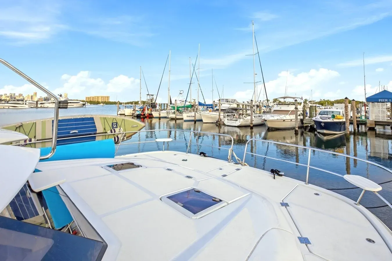 Продажа яхты LITTLE LEBOWSKI - Aquila Power Catamarans