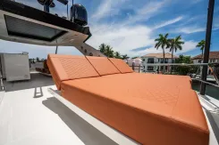 Лучшая цена на ELENA 66 Flybridge
