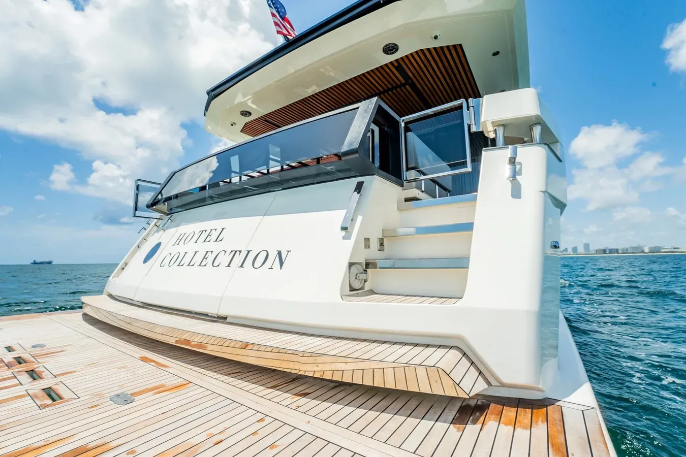 Buy a HOTEL COLLECTION - Astondoa at Shestakov Yacht Sales