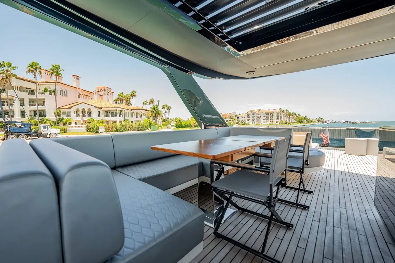 Buy a HOTEL COLLECTION - Astondoa at Shestakov Yacht Sales