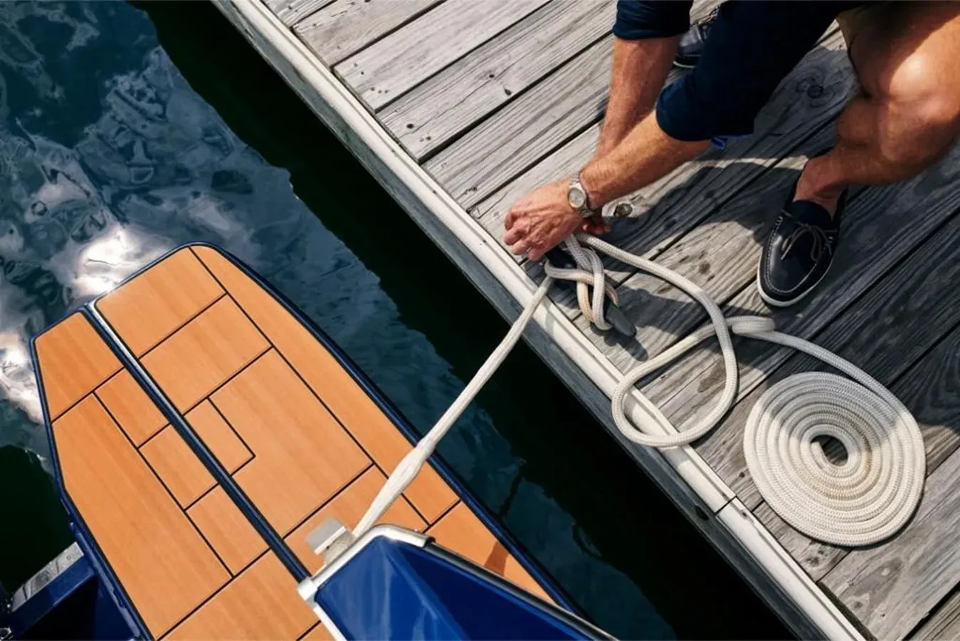 Buy a Aviara AV36 Outboard 2022 at Shestakov Yacht Sales