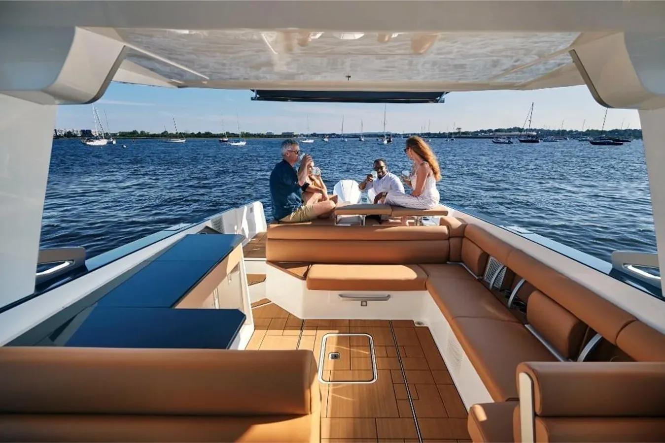 Buy a yacht Aviara AV36 Outboard 2022