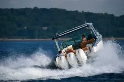 the best price on Aviara AV36 Outboard