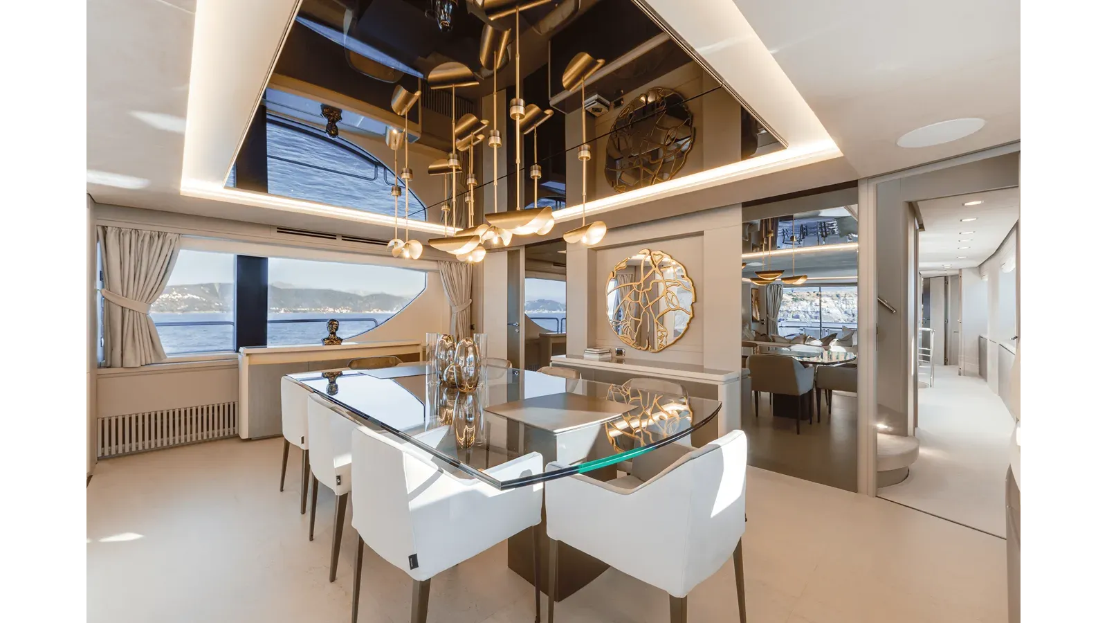 Buy a yacht SERENDIPITY - Azimut Yachts