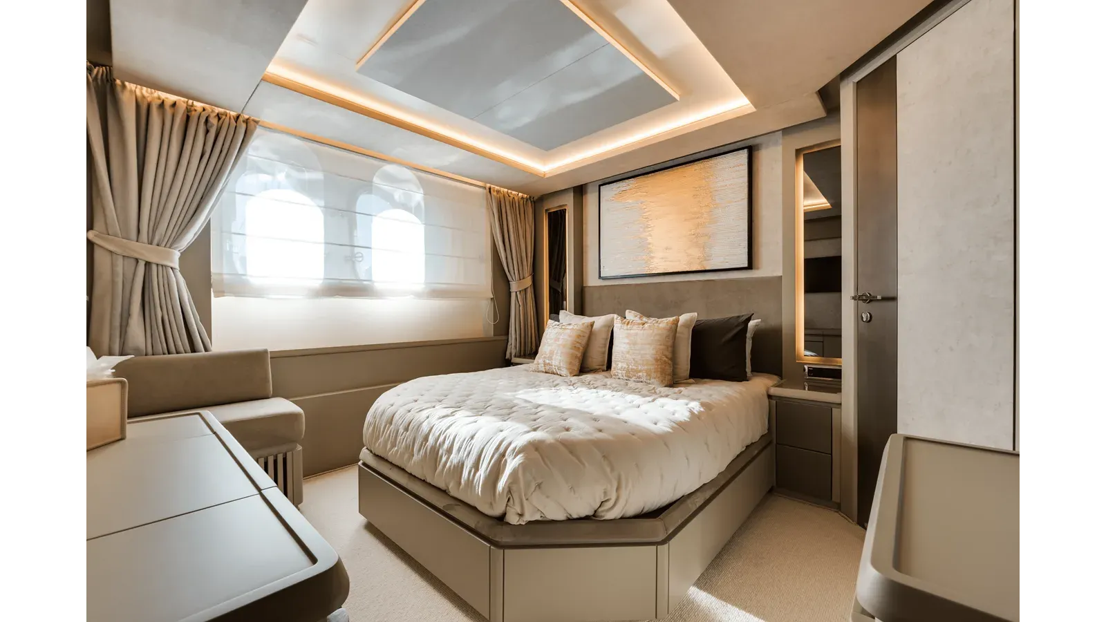 best yacht sales deals SERENDIPITY 116