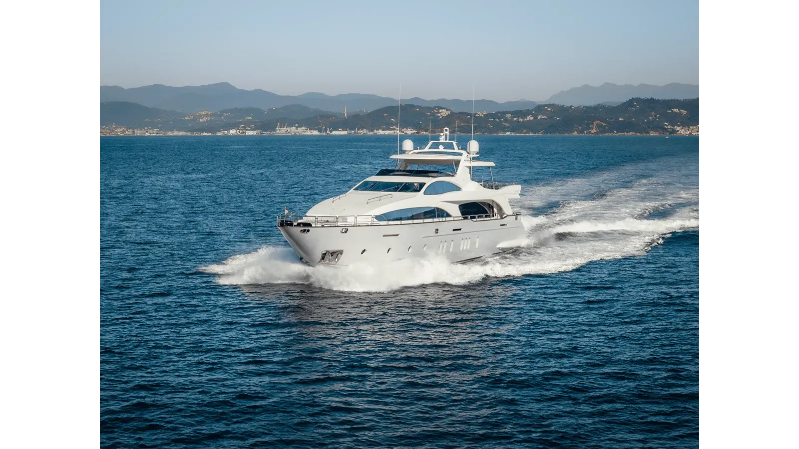 Buy a yacht SERENDIPITY 2008