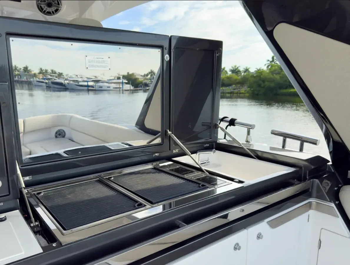 the best price on Nauti Pleasure 2022