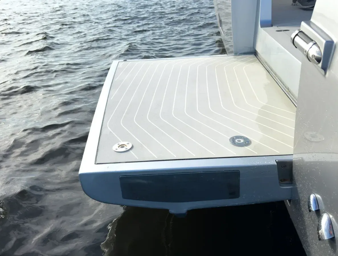 Buy a Nauti Pleasure - Azimut Yachts at Shestakov Yacht Sales