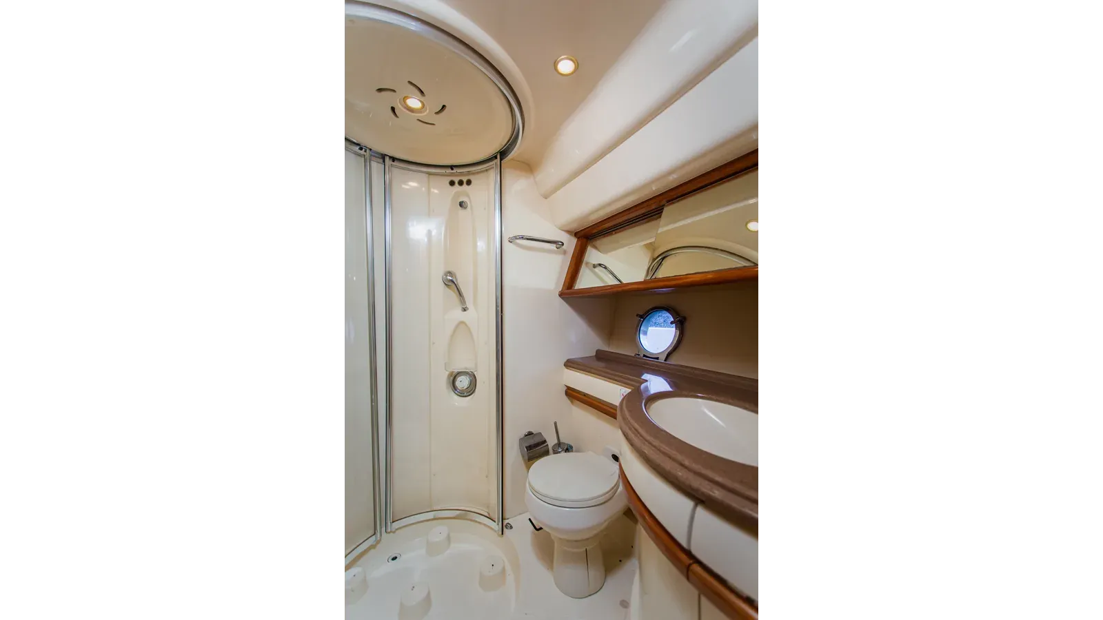 BELLE - Azimut Yachts