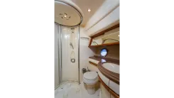 BELLE - Azimut Yachts