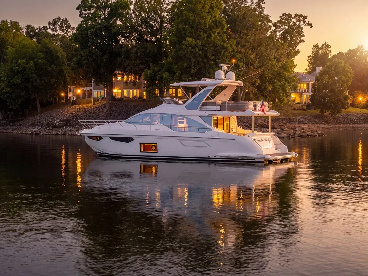 Buy a yacht Nauti-Wolfe IV 2024