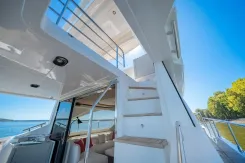 best yacht sales deals Nauti-Wolfe IV - Azimut Yachts
