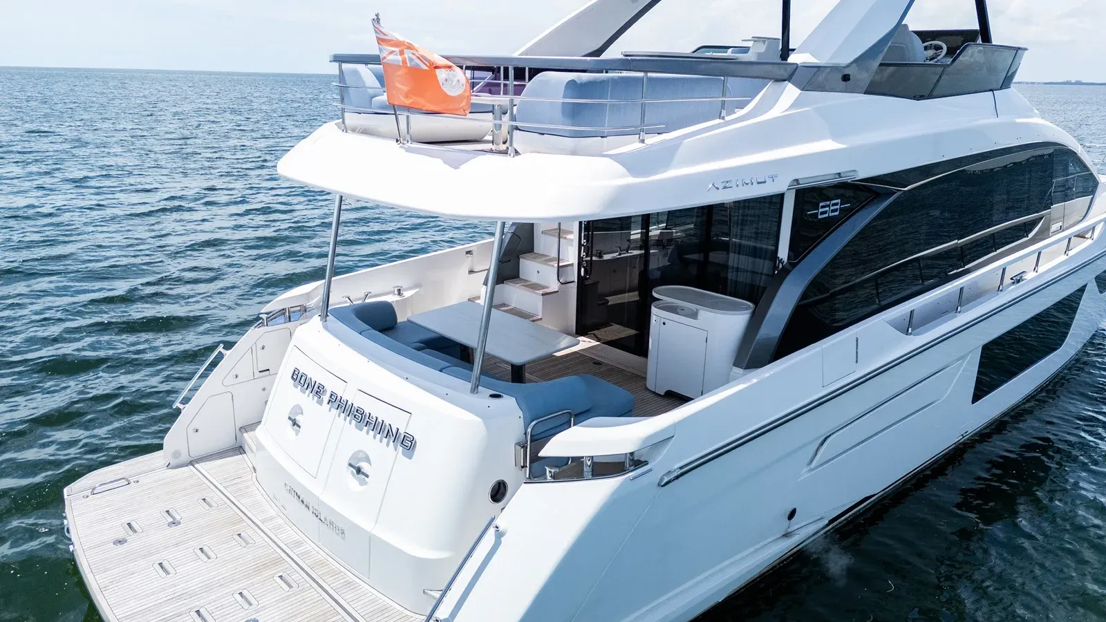 Buy a yacht GONE PHISHING - Azimut Yachts