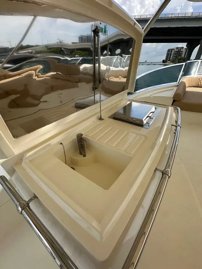 75ft Azimut 2010, Minimal Risk 77