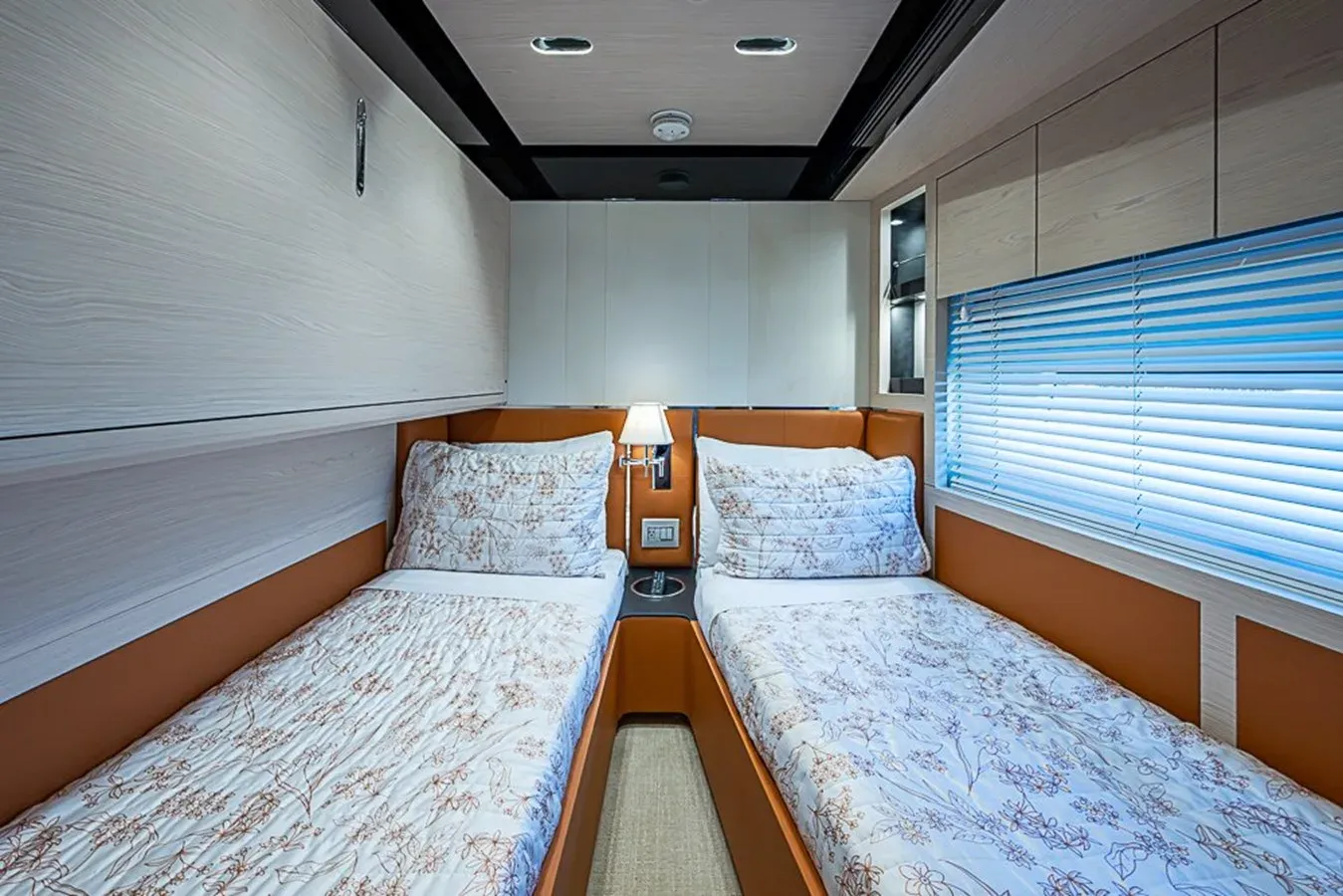 LUCKY 7 - Azimut Yachts yacht sale