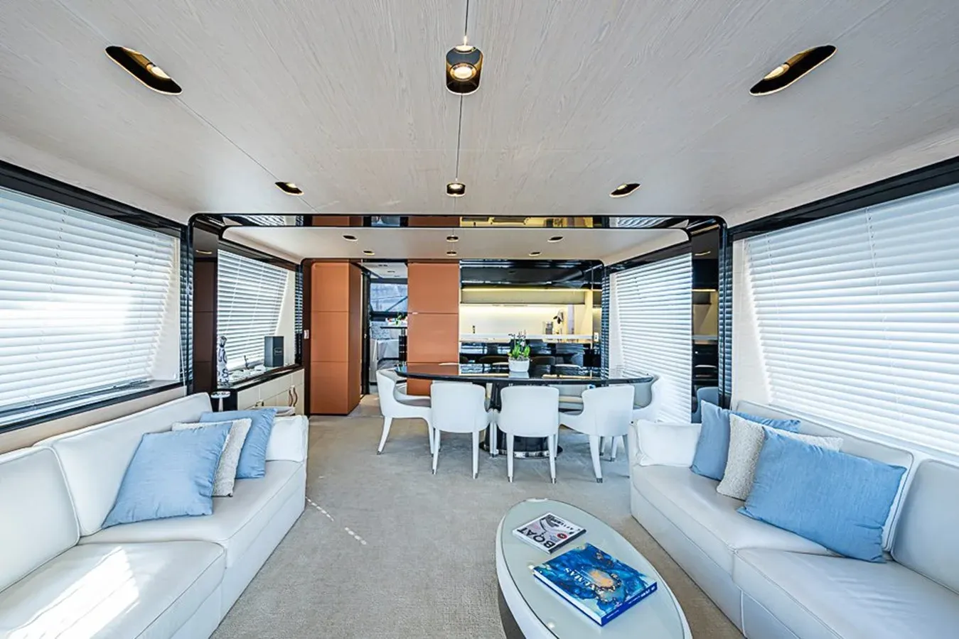 LUCKY 7 - Azimut Yachts