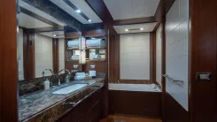 Buy a yacht KOUKLES - Azimut Yachts