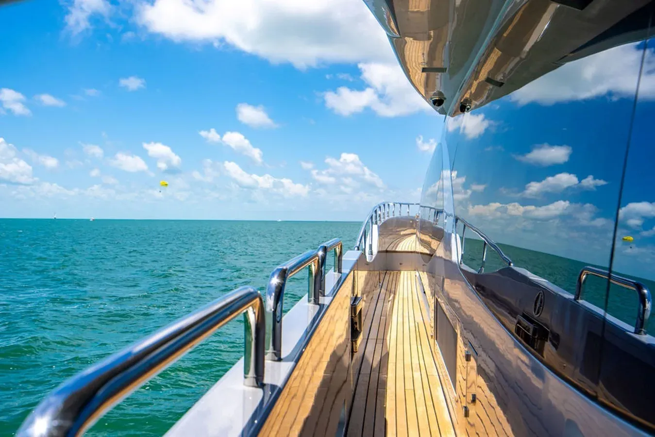 best yacht sales deals BEAUTIFUL M Flybridge
