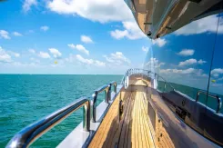 best yacht sales deals BEAUTIFUL M Flybridge