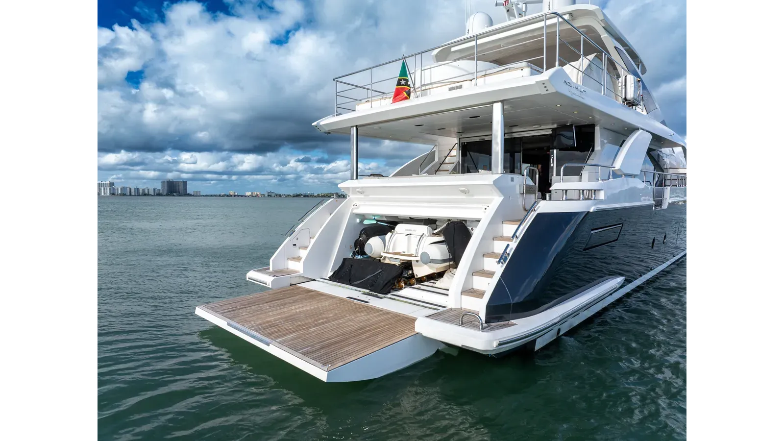 the best price on CLOUD 9 2019