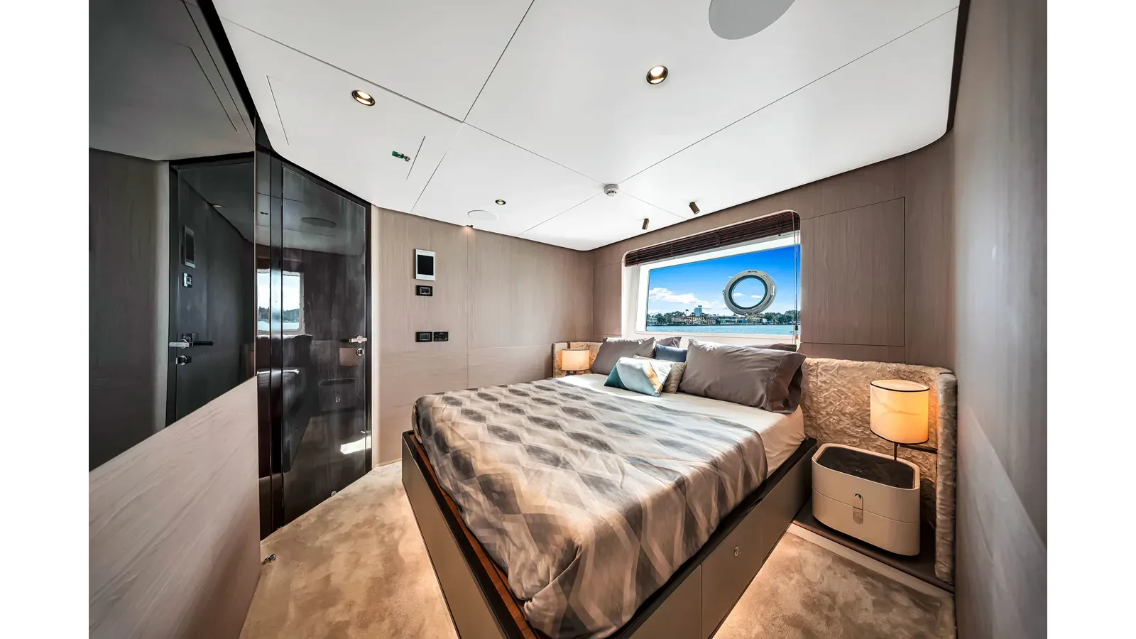 best yacht sales deals CLOUD 9 Grande 27 METRI