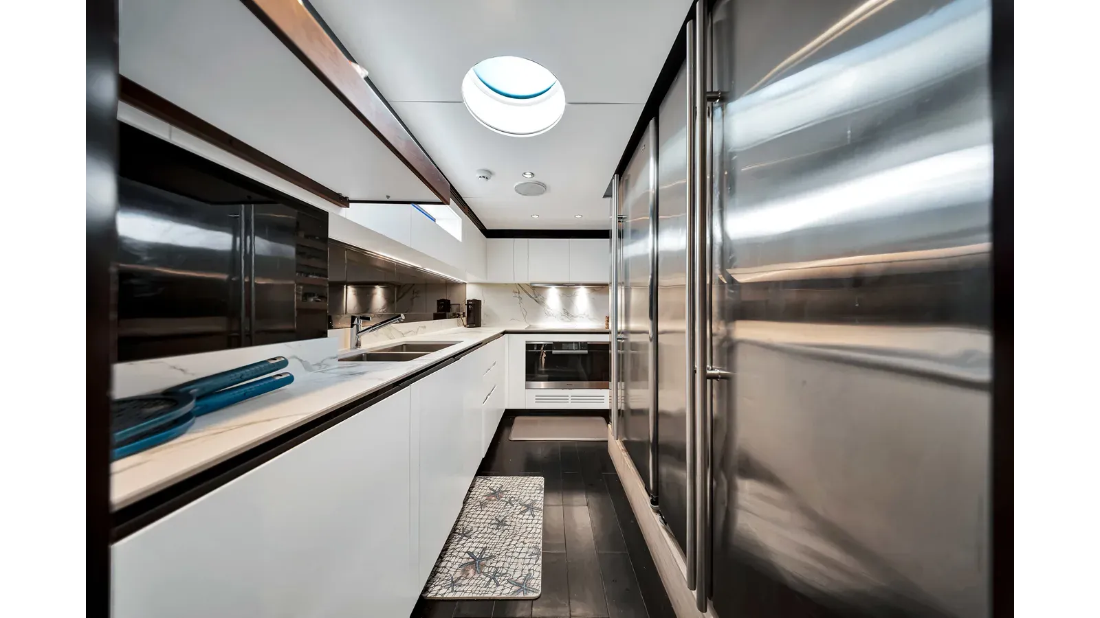 Buy a yacht CLOUD 9 2019