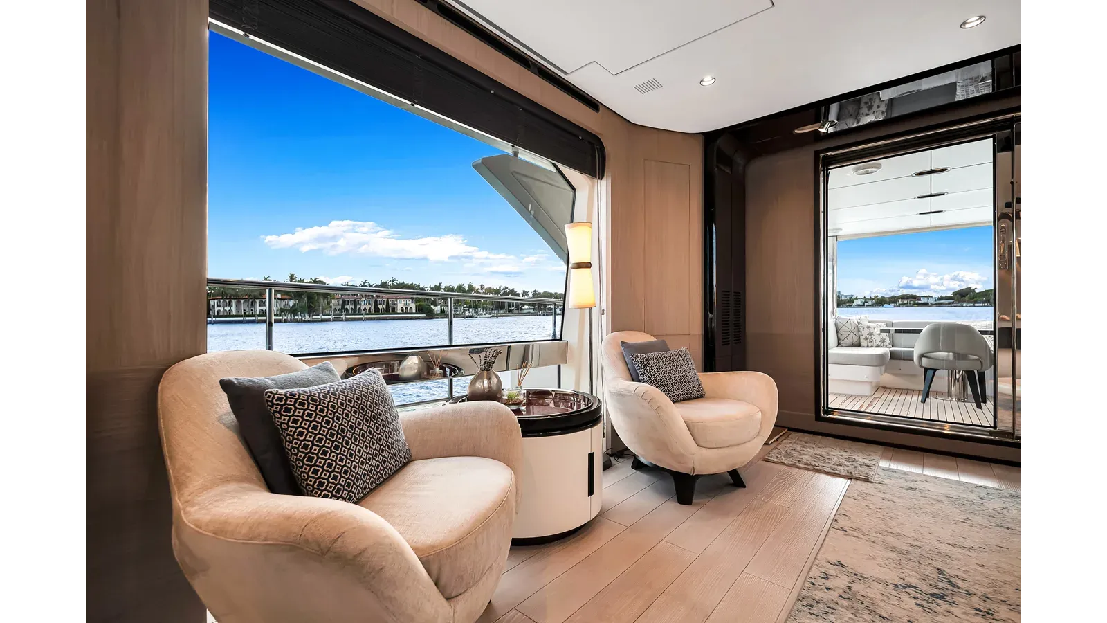 the best price on CLOUD 9 - Azimut Yachts