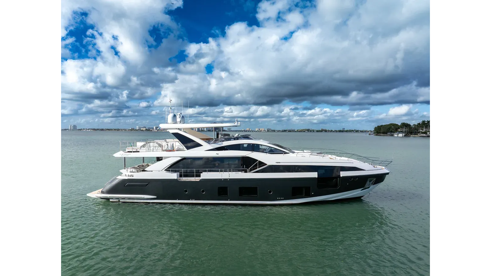CLOUD 9 - Azimut Yachts yacht sale