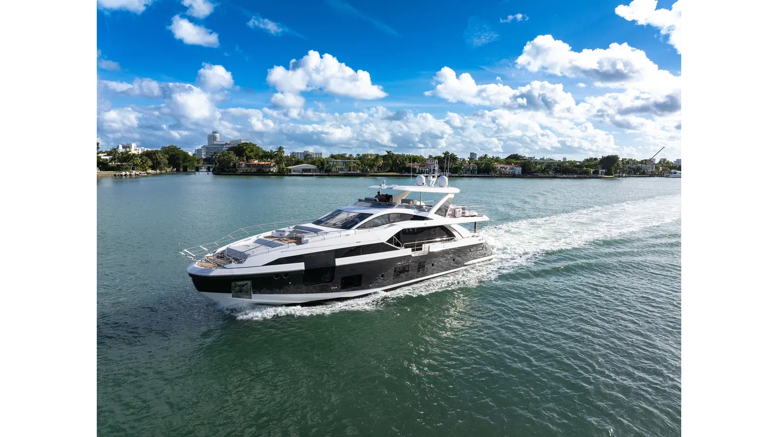 Buy a yacht CLOUD 9 Grande 27 METRI