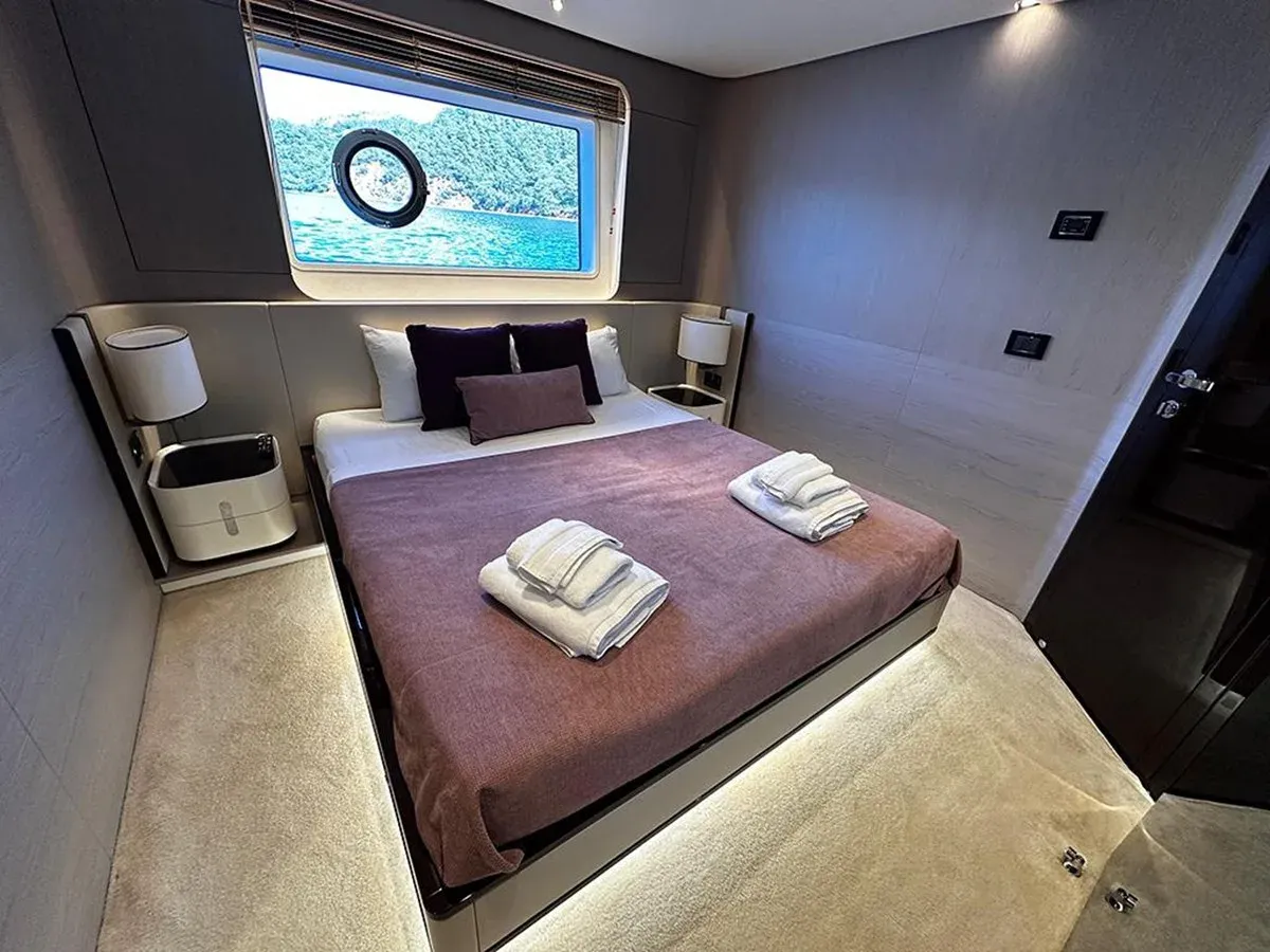 ALEX10 - Azimut Yachts price