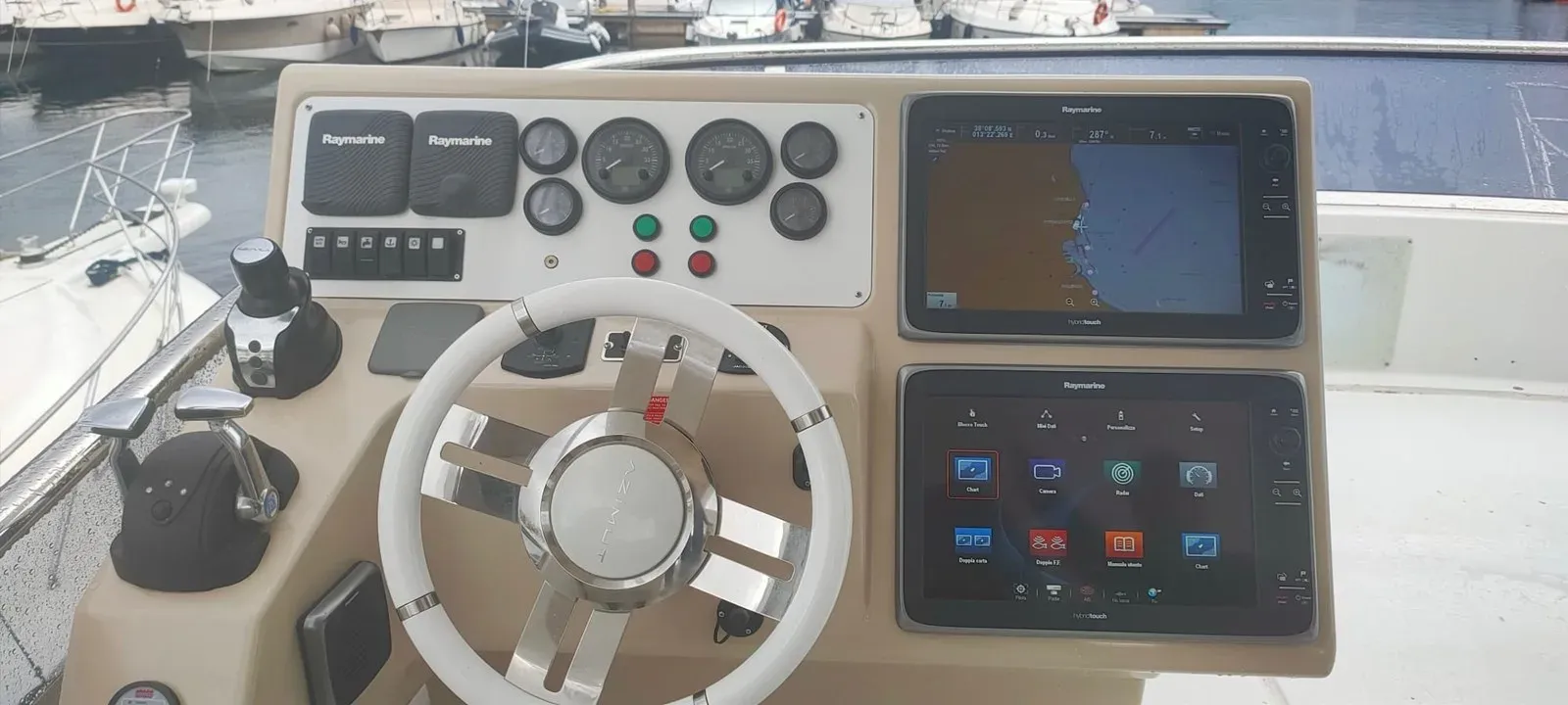 best yacht sales deals Azimut 64 Flybridge