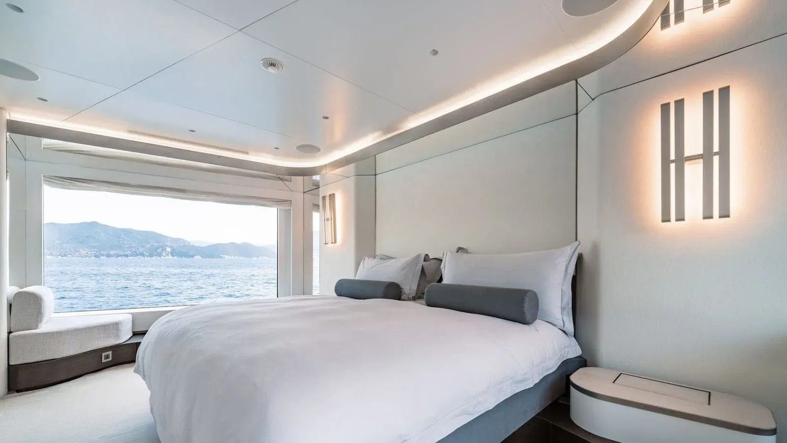 best yacht sales deals ARIA - Azimut Yachts