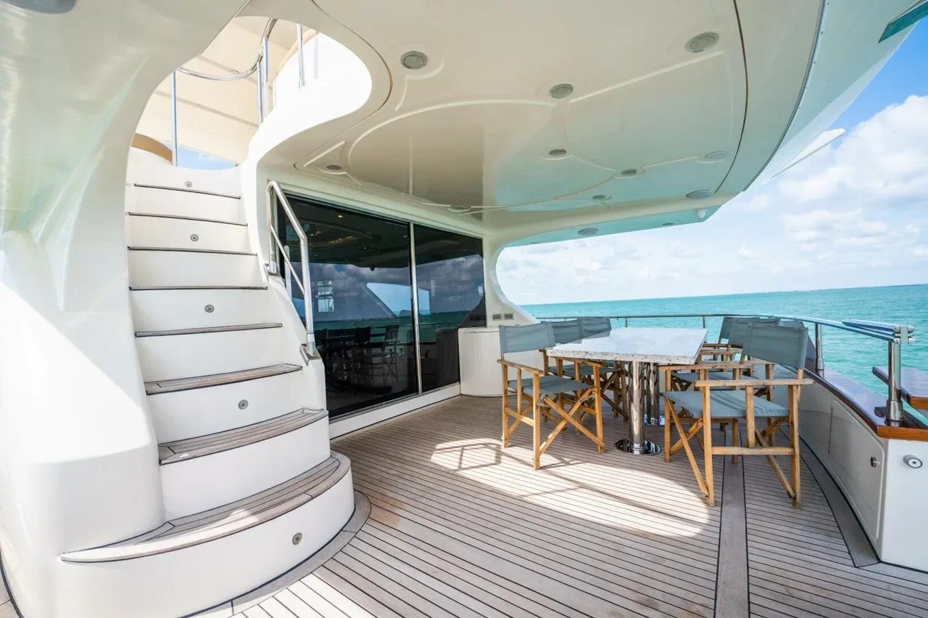 Buy a yacht AZURE - Azimut Yachts
