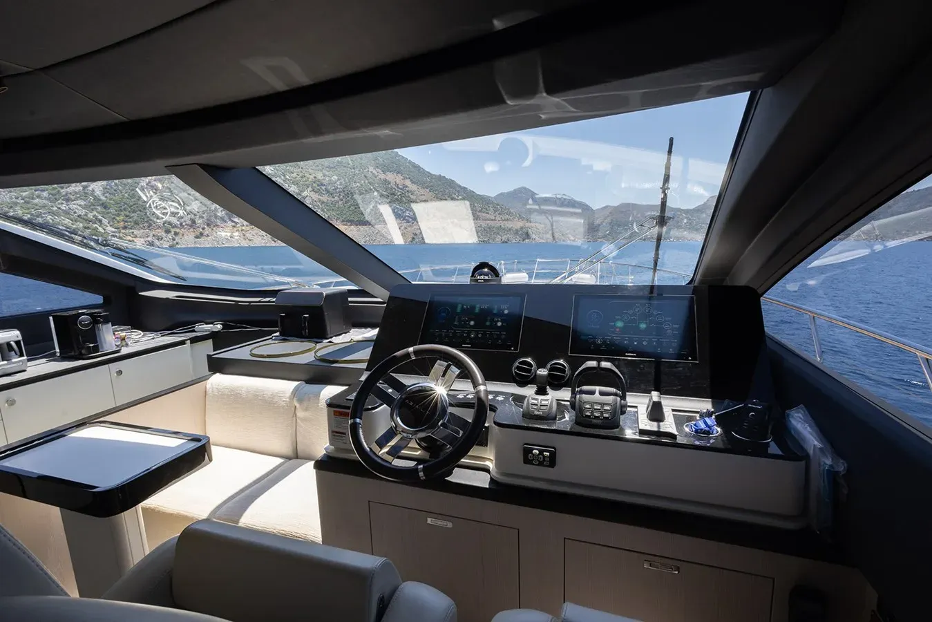 best yacht sales deals MILES - Azimut Yachts