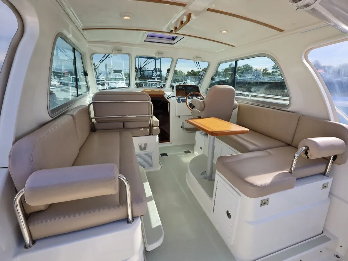 the best price on REVERIE 30