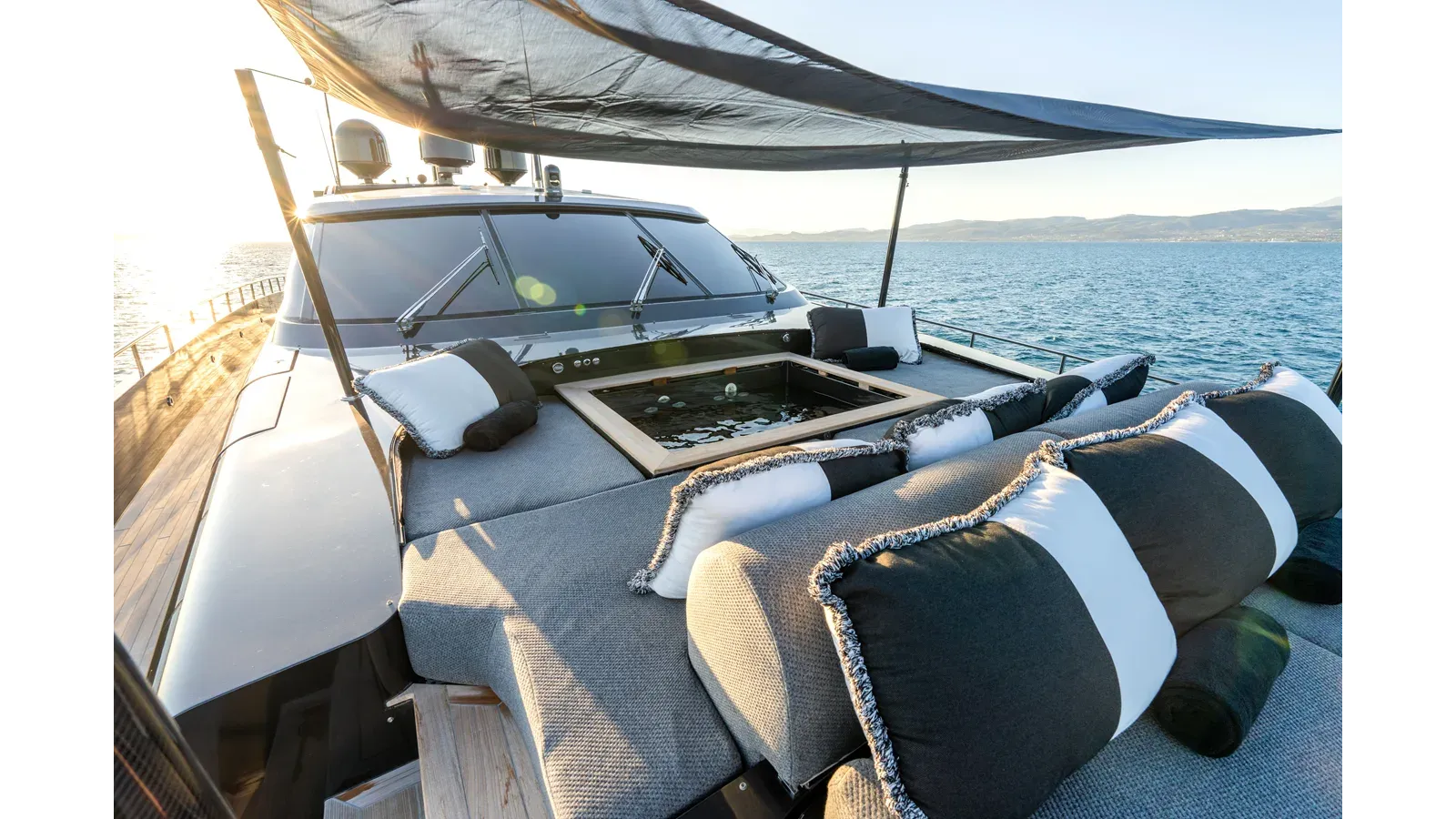 AQUILA yacht sale